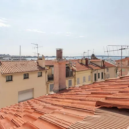 Cannes Conseil Immo, Vieux Port area, duplex, 3 Chambres, balcon, -Cast- Appartement